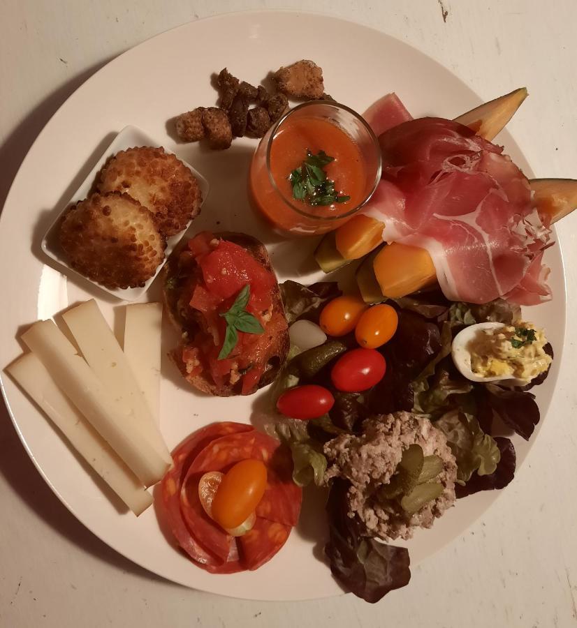 Le Lodge De La Boissiere Andillac 外观 照片